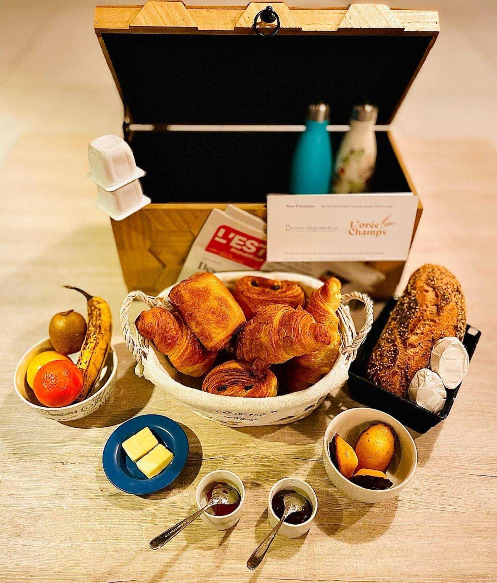 L'Oree Des Champs Lerouville Ngoại thất bức ảnh